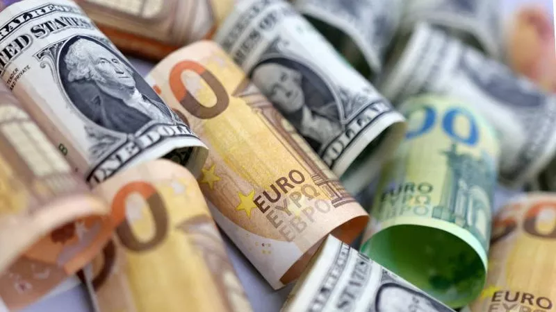 تباين قوي في أسعار العملات الأجنبية في مصر اليوم الاثنين 1-7-2024.. الدولار يسيطر (انفوجراف)