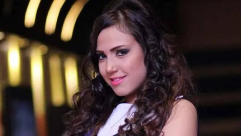 بعد حكايتها مع الجن العاشق.. إيمي طلعت زكريا تعلن خطبتها