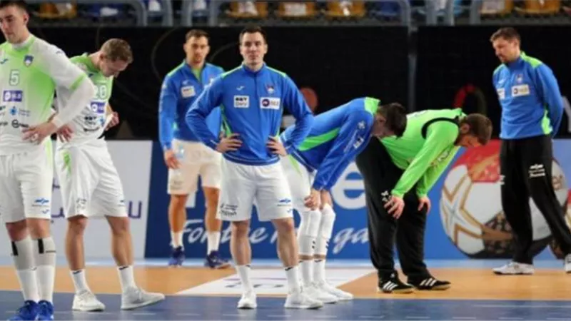 الصحة تكشف أكاذيب منتخب سلوفينيا بتعرضهم للتسمم (بيان)
