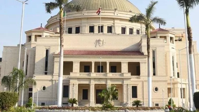 رسميا .. برامج جديدة في جامعة القاهرة الدولية فى النانو تكنولوجى والعلاج الطبيعى