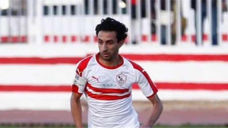 أيمن حفني يصل الزمالك لتحديد مصيره مع الفريق