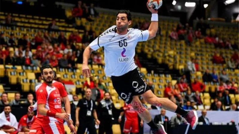 الزمالك يحتفل بعيد ميلاد أحمد الأحمر
