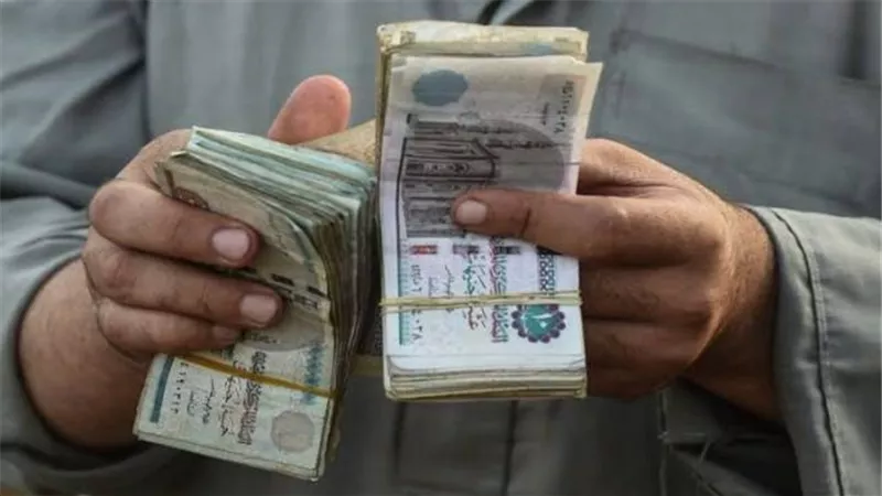 مفاجأة.. مستشار المفتي يوضح حالة تجعل راتب الموظف ليس حلالاً