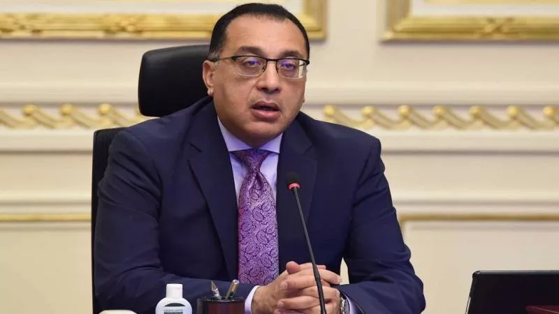 رئيس الوزراء: دخول شحنات الغاز المسال مصر بالفعل لحل أزمة الكهرباء