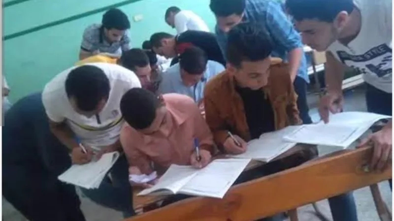 الأجهزة الأمنية تكشف حقيقة الفيديو المنتشر لـ محاولة تلقين الطلبة في إمتحانات الثانوية العامة بالمنصورة