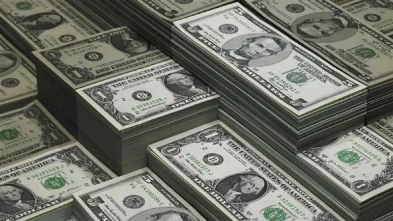 سعر الدولار اليوم بختام تعاملات السبت.. بكام في السوق السوداء