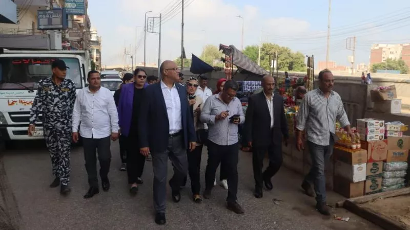 محافظة القليوبية: حملة مكبرة لإزالة الإشغالات والباعة الجائلين في مدينة بنها