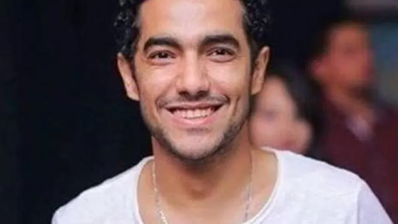 ميدو عادل لـ”الموجز” : كواليس”مش روميو وجوليت” ممتعة.. وعلي الحجار تاريخ كبير وأنا من عشاقه