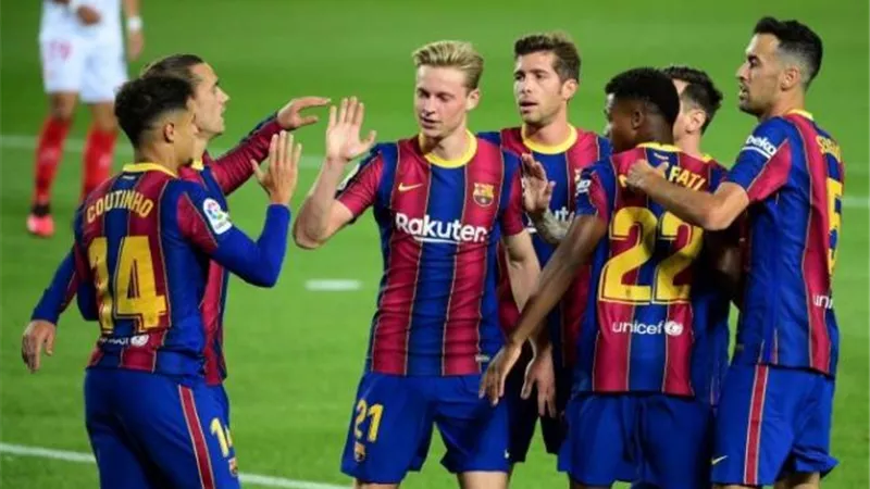 ميسي يقود هجوم برشلونة ضد أتلتيك بيلباو في الليجا