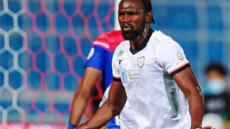 ماكيتي ديوب يطالب الشباب السعودي بثلاثة ملايين يورو