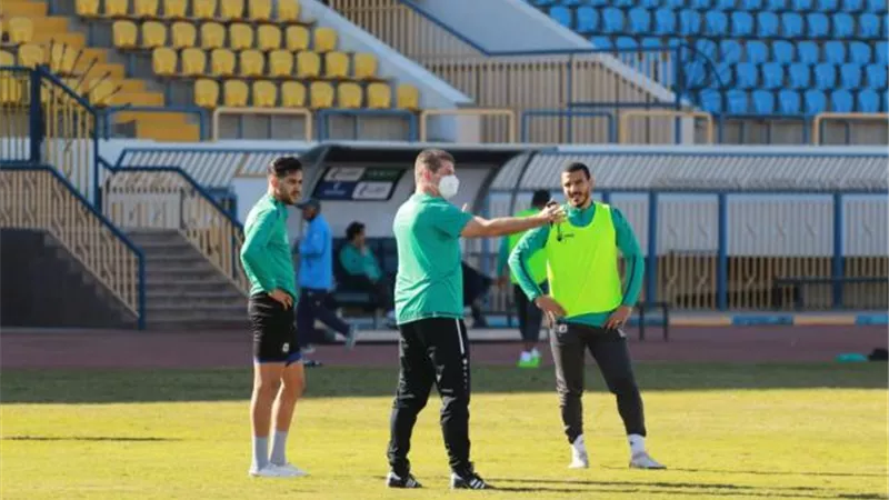 يوفيتش يقود المران الأول للدراويش