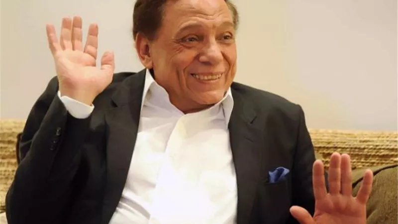 أسرار علاقة عادل إمام بمجهولين سرقوا محل مجوهرات بالدقهلية