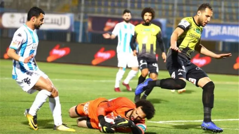 تعرف على حكام مباريات اليوم في الدوري