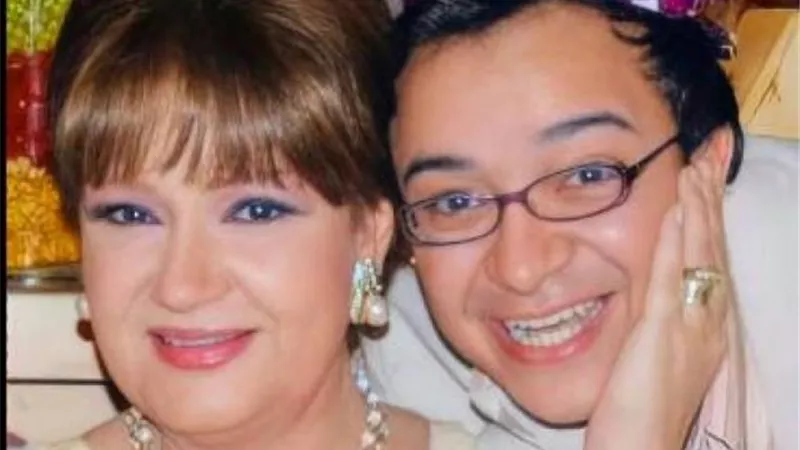 بعدما طلب من ميمي جمال العودة للتمثيل.. متابعين لـ حسام داغر :اتقي ربنا وسيبها تتوب