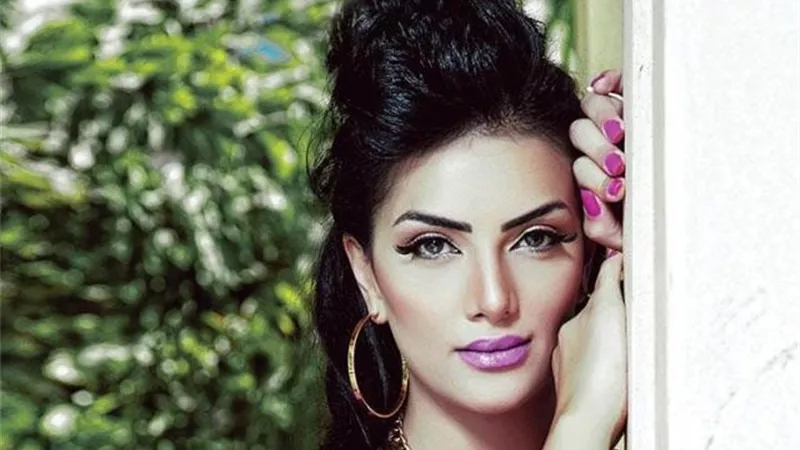 تفاصيل الساعات الأولى لـ حورية فرغلي في غرفة العمليات