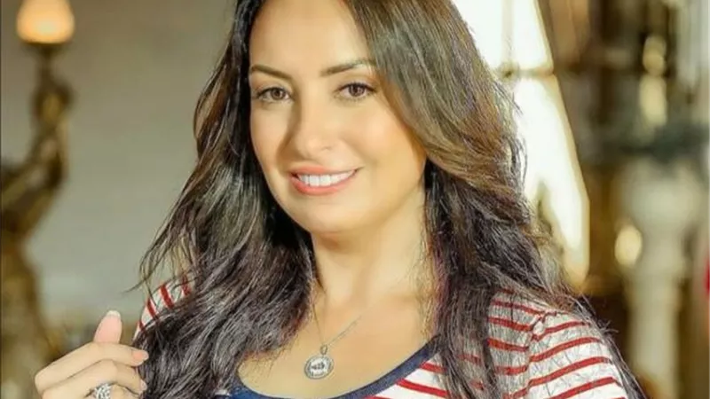نرمين الفقي تدخل في صراع مع تجار الذهب.. اعرف الحكاية