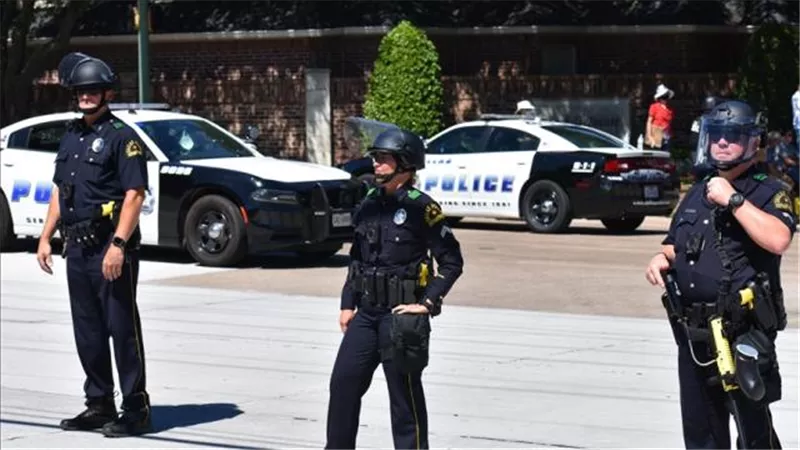 عاجل.. سقوط مئات القتلي والجرحي فى حادث إطلاق نار بـ أمريكا