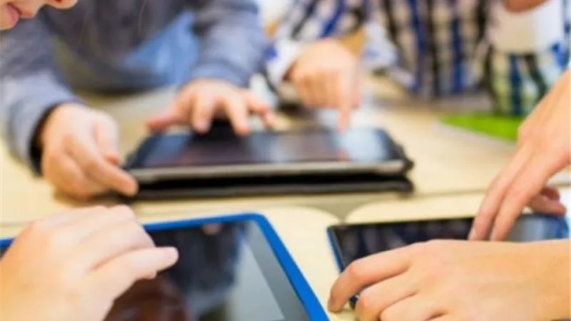 الإحصاء يعلن أرقام مفاجئة حول استخدام الانترنت في مصر خلال يونيو 2019