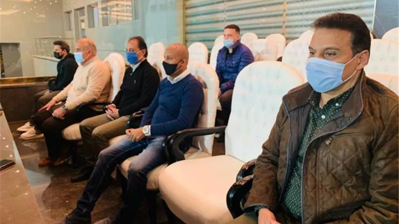 حسام البدري يحضر مباراة الزمالك والاتحاد السكندري