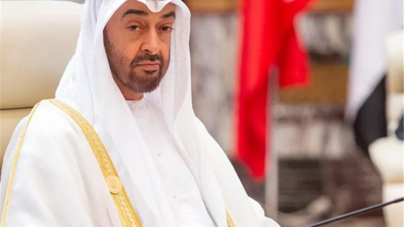 عاجل.. أول تعليق من ولي عهد أبوظبي على وصول مسبار الأمل للمريخ
