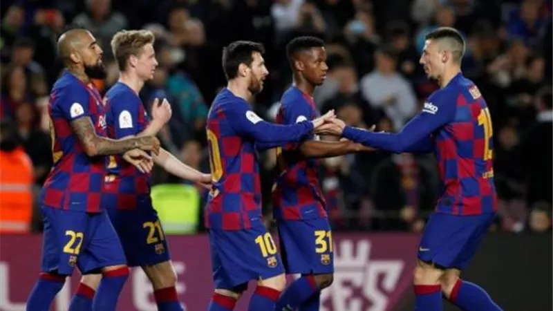 كأس ملك إسبانيا.. موعد مباراة برشلونة وإشبيلية والقنوات الناقلة