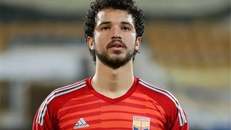 عمر رضوان يعلن تعافيه من فيروس كورونا