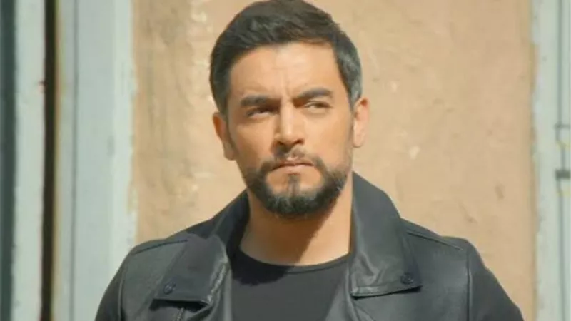 حكايات اجتماعية يكشفها هاني سلامة في ”بين السما والأرض” بمشاركة نجوم الفن.. إليك التفاصيل