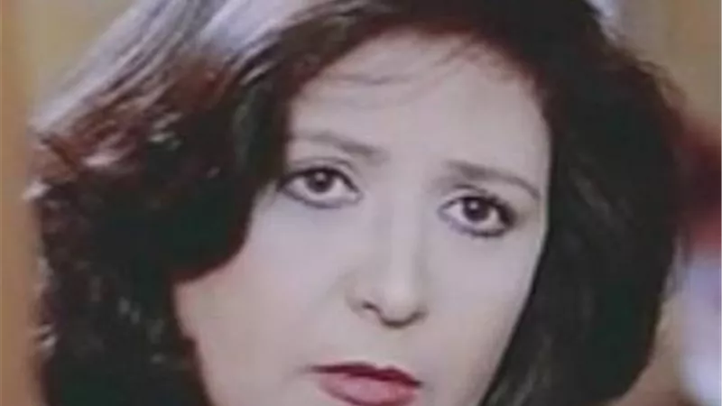 أسرار زيزي مصطفي ..  العندليب وقع في غرامها.. ورطوها  في قضية مخلة بالأداب.. تزوجت 3 مرات.. أزمة قلبية أنهت حياتها