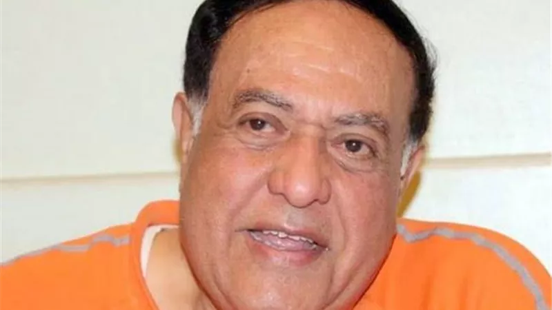 مات بسبب ”الزغطة”.. وغاب عن جنازته النجوم.. حكايات ”خوليو ”  محمد متولي