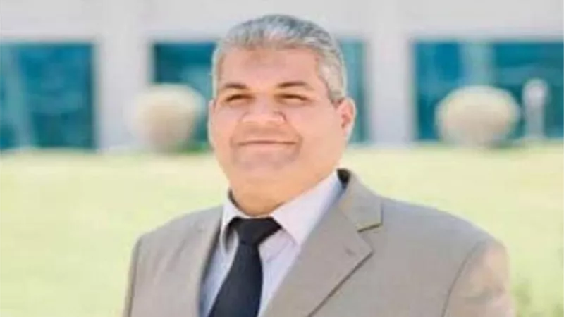 فوز صلاح عُبيّة بأفضل جائزة إفريقية في العلوم والتكنولوجيا والابتكار