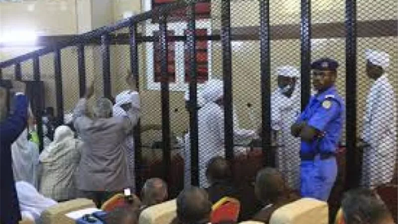 كورونا تؤجل محاكمة انقلاب الإخوان بالسودان