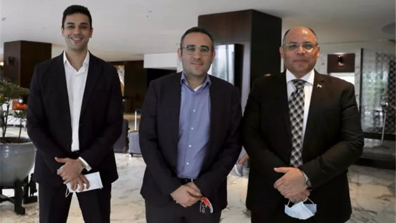 السفير المصري في تنزانيا يؤازر الأهلي أمام سيمبا بدوري الأبطال