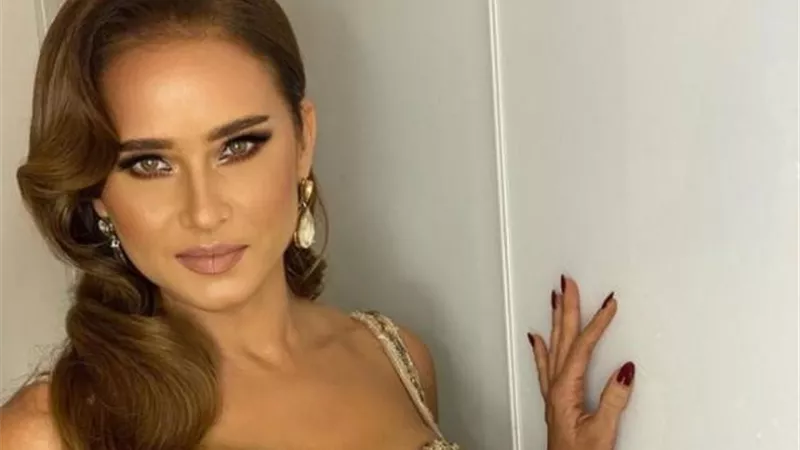 نيللي كريم تجسد دور ”يوتيوبر” في مسلسلها الجديد ”ضد الكسر”