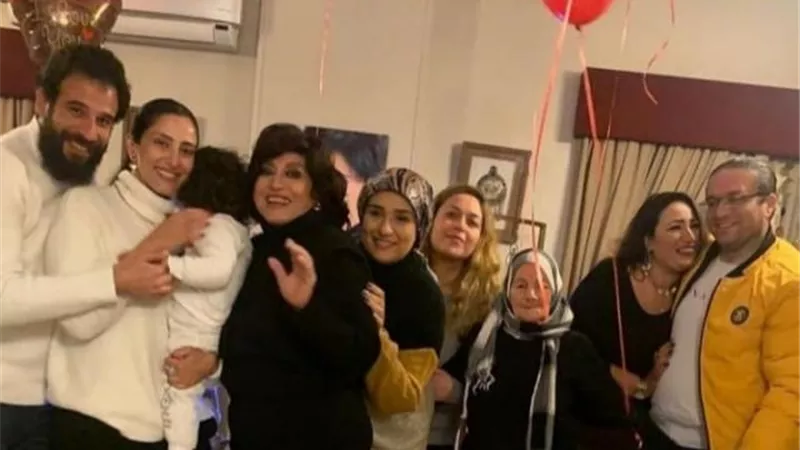 حنان مطاوع تشكر زوجها وعائلتها على الاحتفال بعيد ميلادها: أحب الناس لقلبي