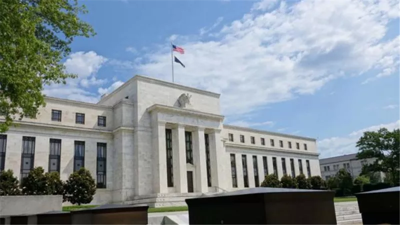 سر خطير وراء تعطل خدمات أكبر بنك مركزي في العالم
