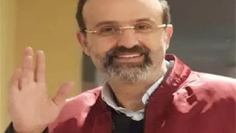 بعد إصابته بفيروس كورونا.. أيمن عزب :حرام عليكم