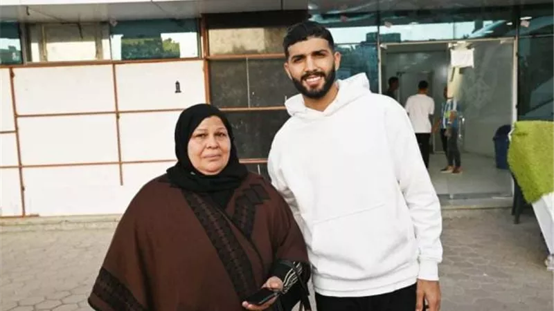ساسي يلبي رغبة عاشقة الزمالك