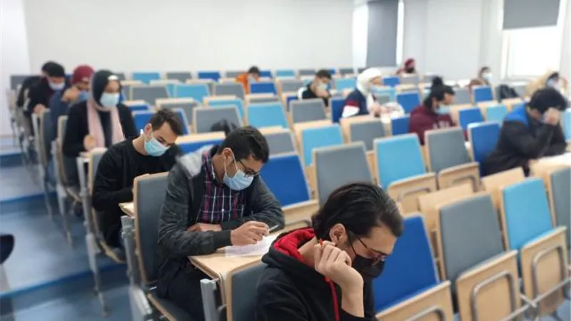 بالصور .. جامعة الجلالة تعقد امتحانات الفصل الدراسي الأول بإجراءات احترازية مشددة