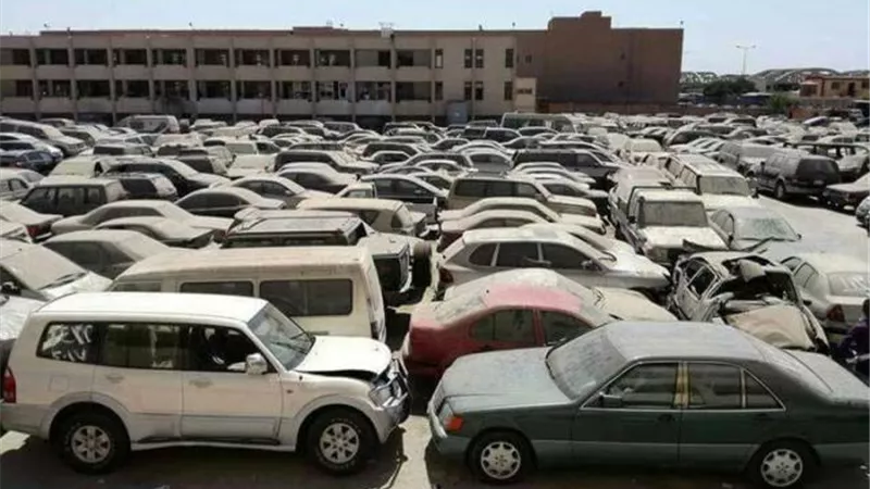 جمارك السويس تفرج عن1267 سيارة خلال الشهر الماضى
