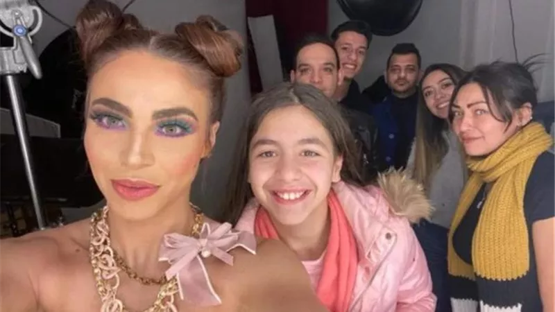 دوللي شاهين تحضر مفاجأة جديدة لجمهورها