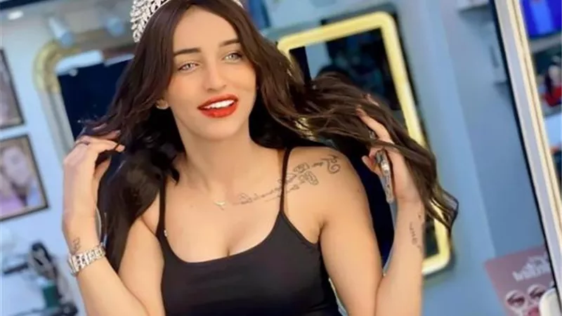 فى تهمة جديدة .. تعرف على موعد أولى جلسات محاكمة فتاة التيك توك منار سامي