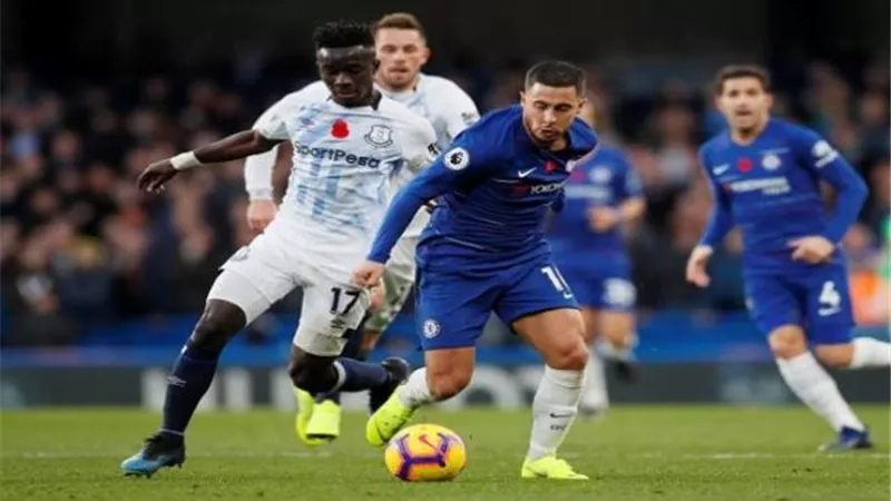 اليوم.. إيفرتون يحل ضيفا على تشيلسي في الدوري الإنجليزي