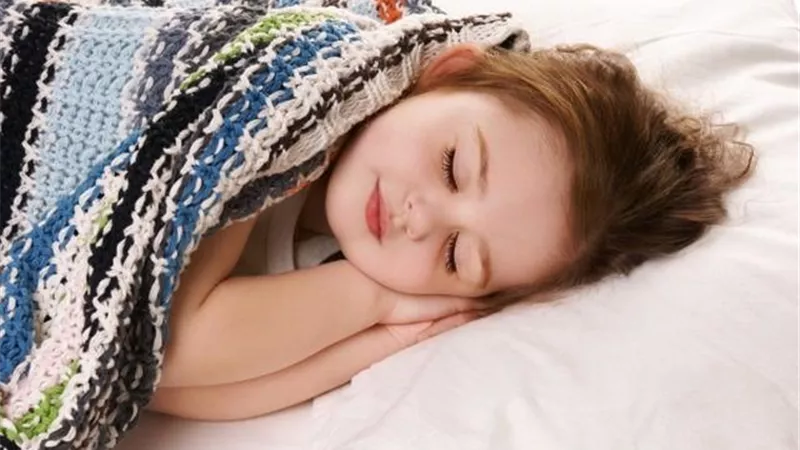 5 طرق لجعل طفلك ينام بسرعة