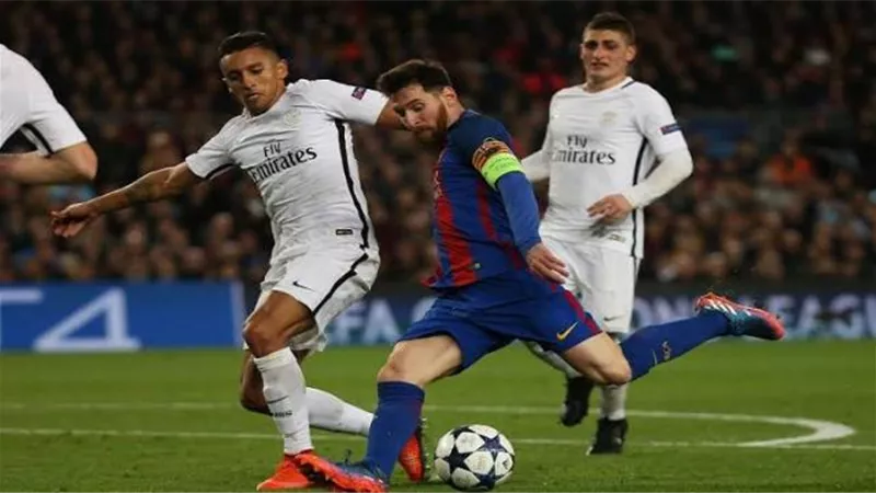 برشلونة يسعى لتحقيق ريمونتادا أمام باريس سان جيرمان في دوري الأبطال