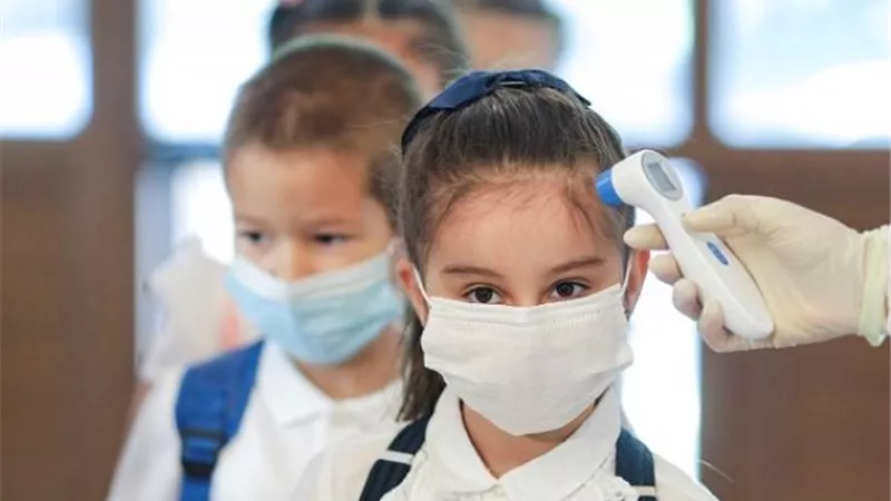 دراسة توضح أن الأطفال أقل نقلا لفيروس كورونا.. إليك التفاصيل