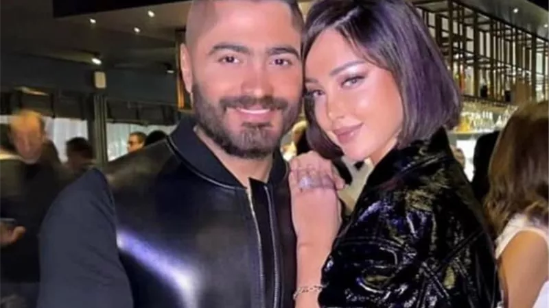أحضان تامر حسني لزوجته بسمة بوسيل تنفي شائعة انفصالهما