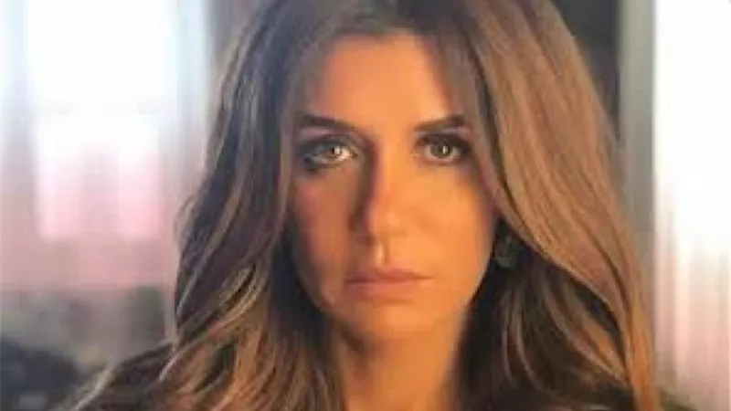 بعد تدهور حالتها بسبب التدخين.. غادة عادل تكشف تطورات إصابتها بكورونا