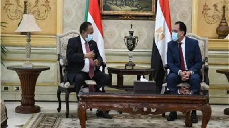 من القاهرة.. رئيس وزراء السودان يوجه رسالة لأثيوبيا