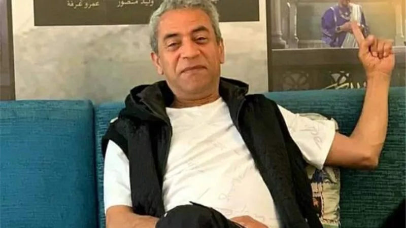 صبري فواز ينشر صور من كواليس فيلم ”أهل الكهف”
