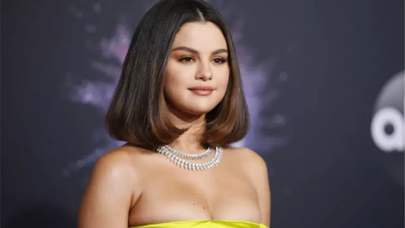 ما هو القرار الذى صدمت به سيلينا جوميز جمهورها وعشاقها؟